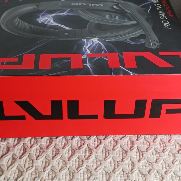 LVLUP Pro Gaming Headset with Foldable Mic PS4, PS4 Pro, Xbox One & PC - Picture 7 of 7